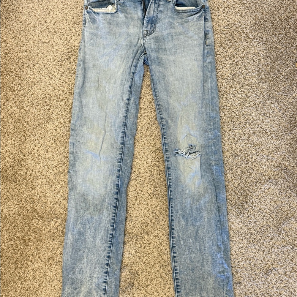 American Eagle Men’s slim straight Light Blue Jeans